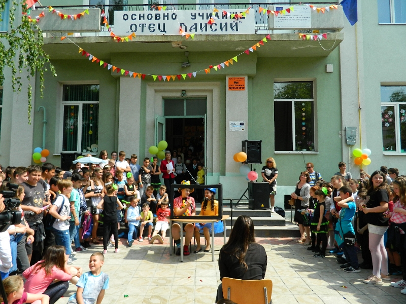 77.JPG